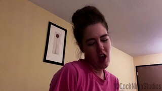 Խորթ Քույրը Ստիպում Է Ամփոփ Եղբոր Дрочить Նրա