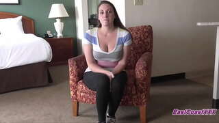 Big Tit MILF sucks sy fucks roa ry zalahy ao amin&#039;ny audition