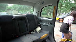جعلی تاکسی مینا مورنو, سکس در تاکسی