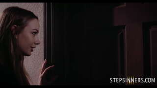 Yeniyetmə qızı-fahişə, Sadəcə, İstəyirdi ki, Böyük Üzvü