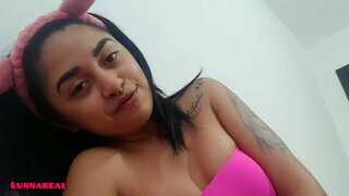 Nekdo odstrani tvoja Soba je Zelo Pohoten