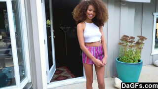 Dagfs - جوان کودک سیاه پوست او به طور افراطی